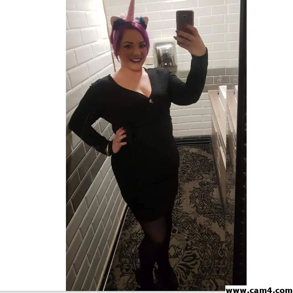 Sparkletoesmrb image 0